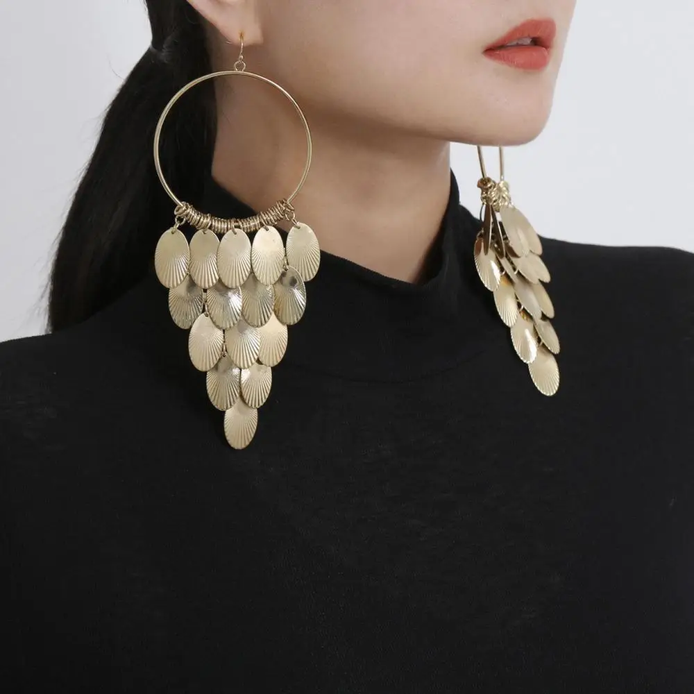 

Geometric hollow out circle earring personality metal tassel exaggerated drop earrings (KER497), Same as the picture