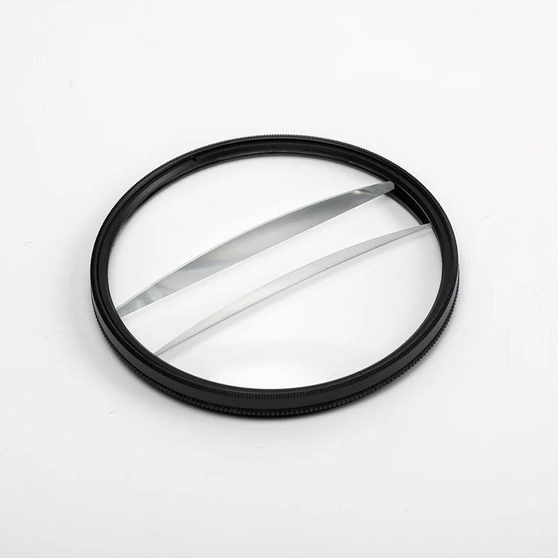 

Rotating Filter Produces Blurry Refraction Effect Keeps The Focus Makes The Center Opening Focus on The Subject