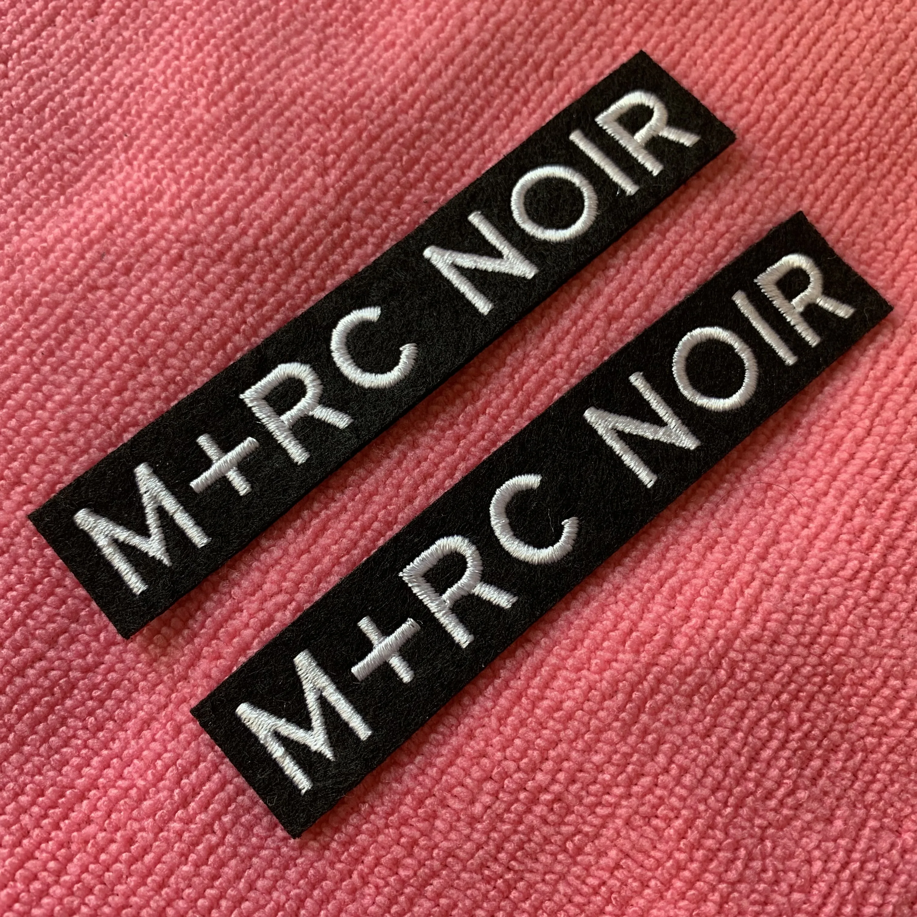 Personalized Design Felt Fabric Embroidery Label3D Brand Name logo Embroidery Patch for Outdoor Wear