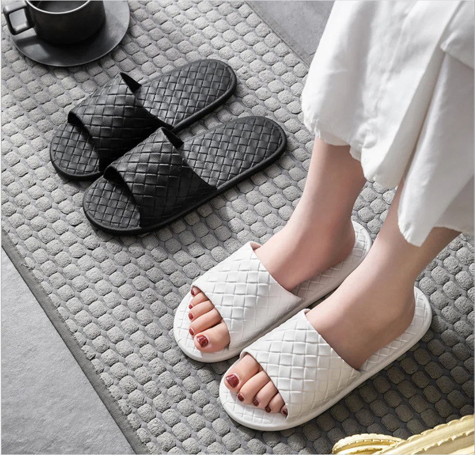 

2019 wholesale high quality red Slide Sandal Bath Shower Spa Pool Slippers