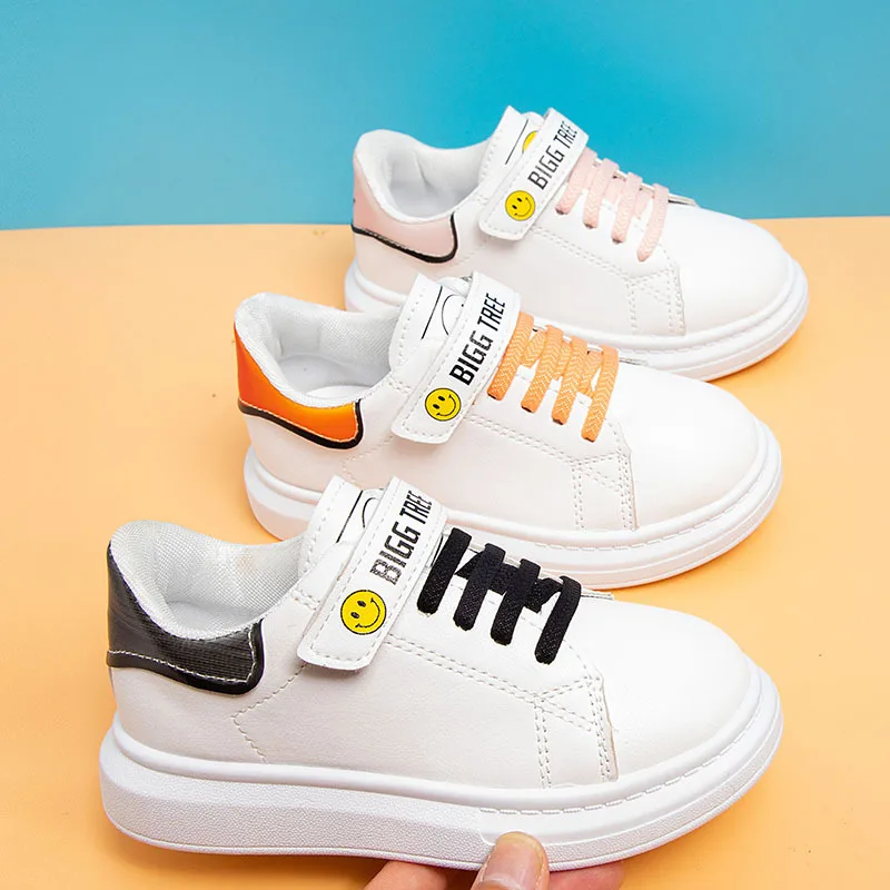 

Kids's New Autumn Style Leather Soft Soled Sneakers Korean Magic Paste Small White Shoes Boys' Girls' Smiling Face Handsome Ch