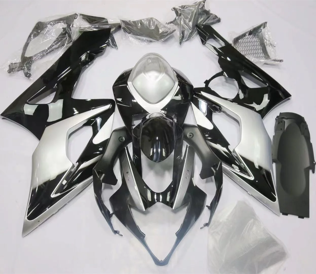 

2021 WHSC Best Motorcycle Parts For SUZUKI GSXR1000 2005-2006 Fairing Cover Kit silver black color, Pictures shown