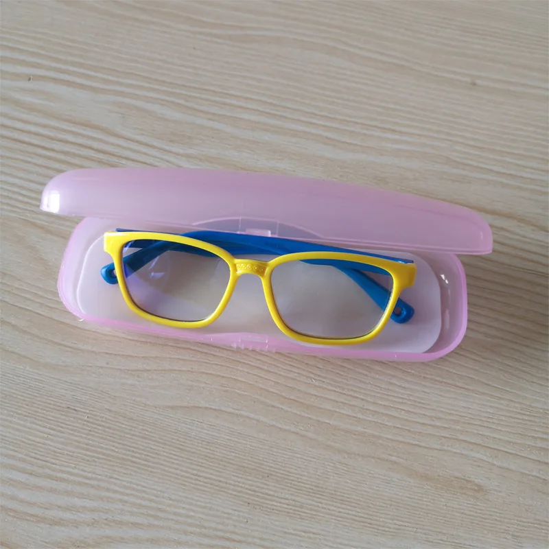 

LLQ010 fancy ultra light transparent PVC case for kids glasses 2021