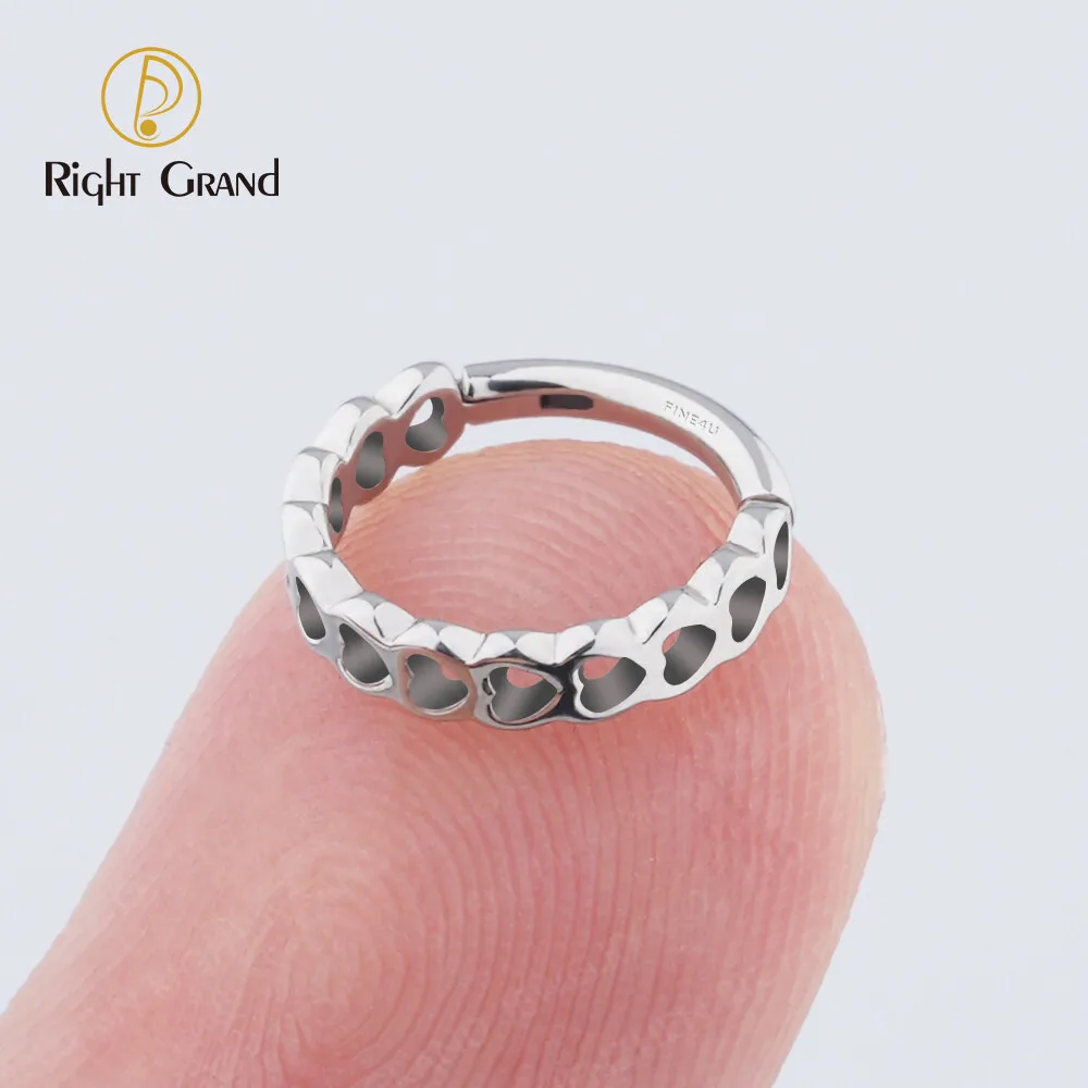 

ASTM F136 Titanium Jewelry Piercing Ear Nose Small Hoop Heart Hollow Helix Conch Piercing Rings