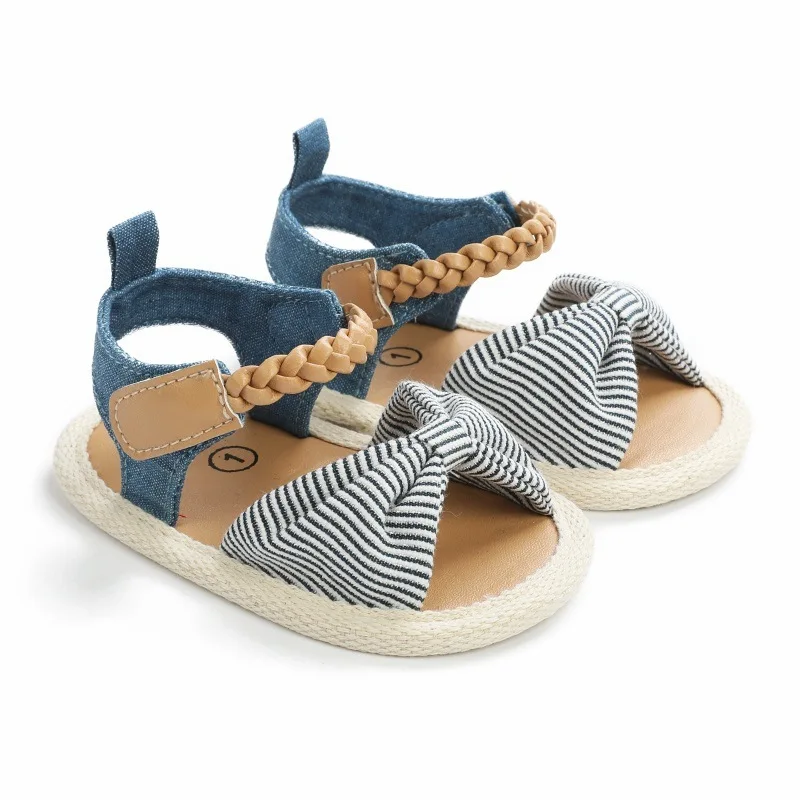 

2021 Wholesale summer fashion cute 1 year old fabric casual soft leather sole new born prewalker toddler baby girls boy shoes