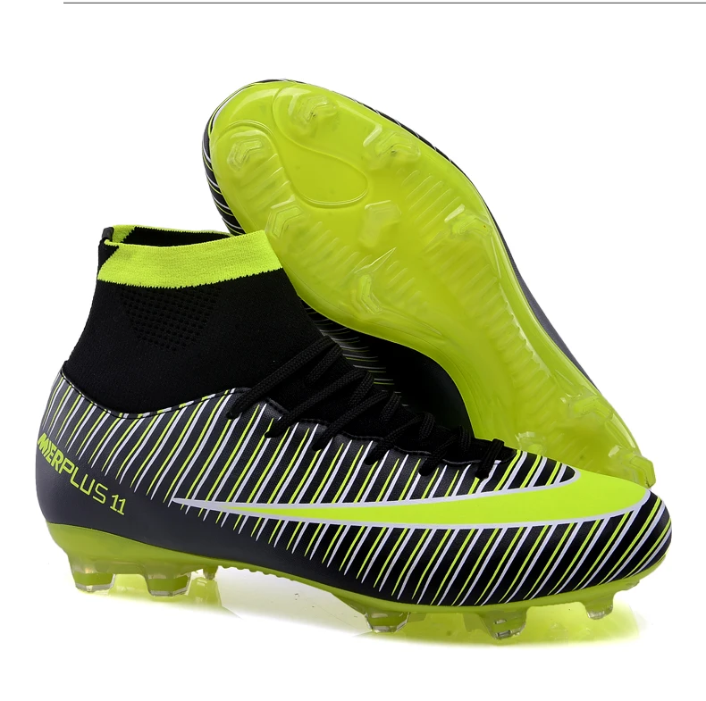 spike soccer shoes