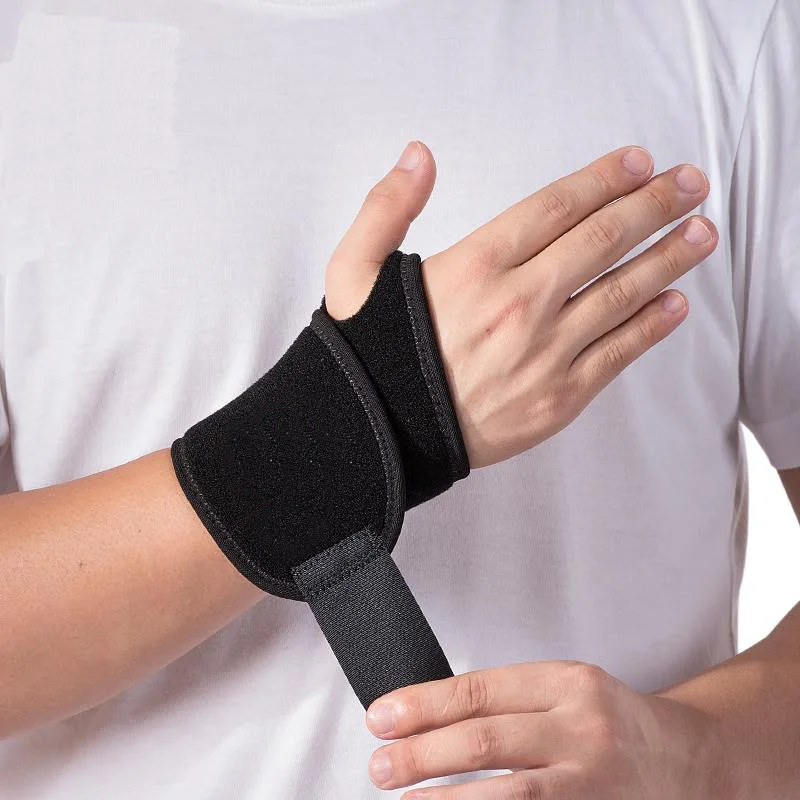 

Gym Strap Wrist Guard Wrist Support Braces for Men and Women Weight Lifting,Powerlifting, Strength Training