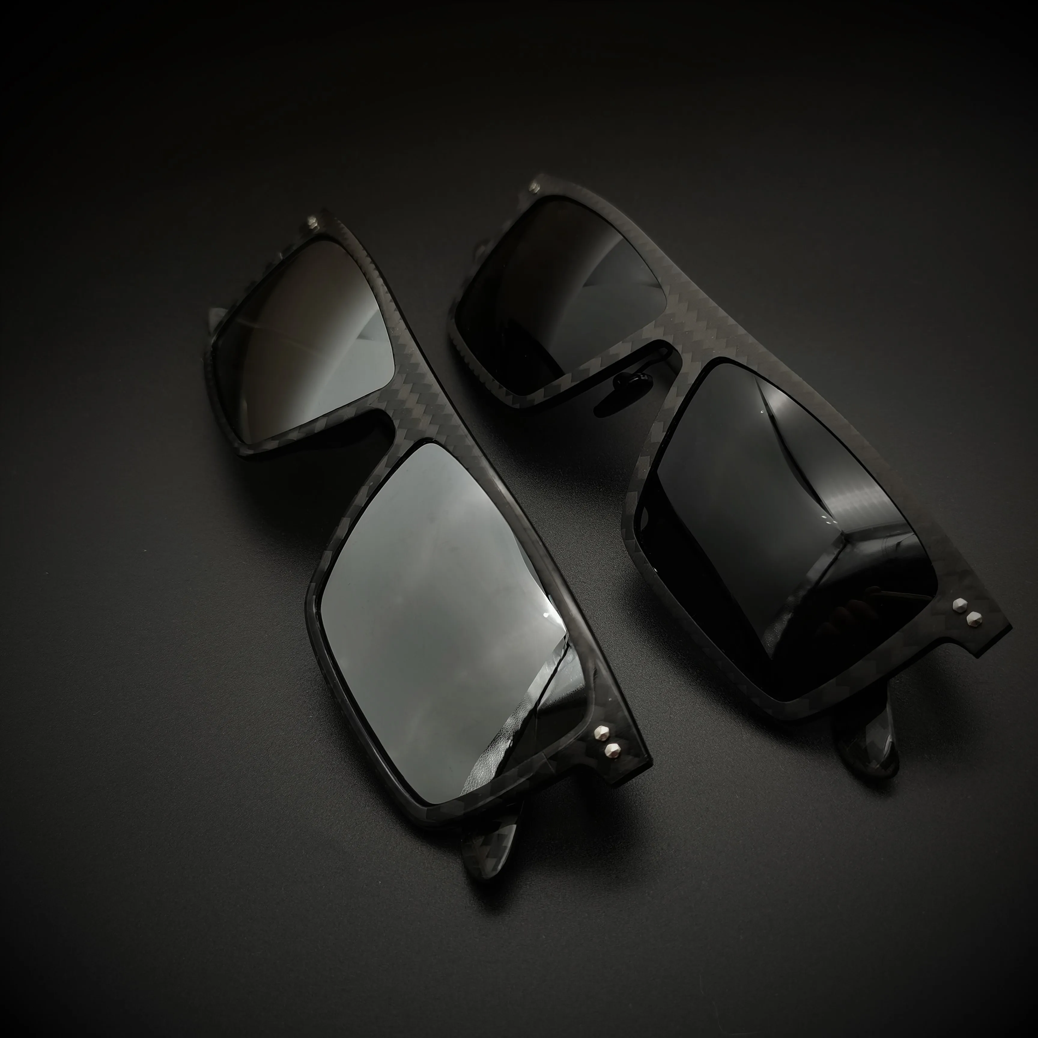 

Matt Carbon fiber Sunglasses polarized outdoor carbon fiber sunglasses for driving sports