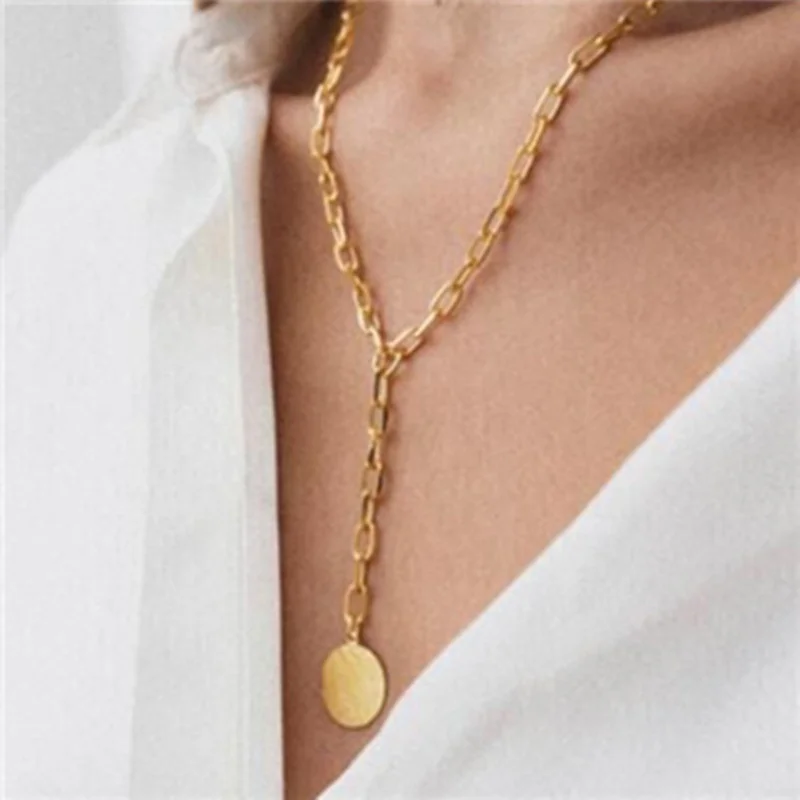 

Trendy Ladies Statement Tarnish Free Stainless Steel Thick Pendant Chain 18K Gold Plated Paperclip Disc Necklace