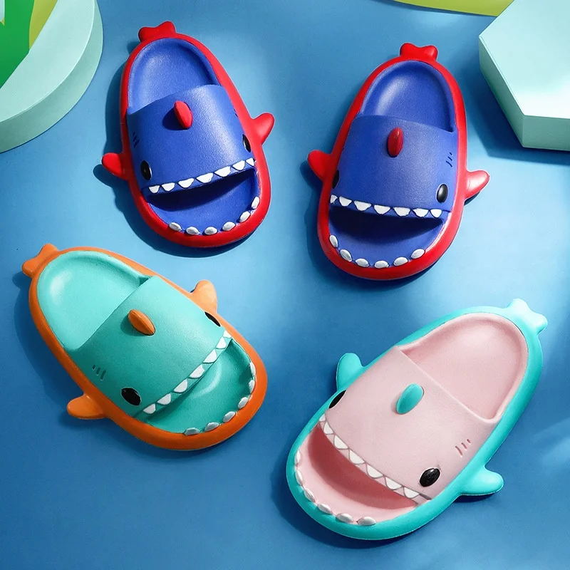 

Creative Color Blocking Chaussons Cartoon Shark Lightweight Summer Swimming Comfortable Wear Resistant Non Slip Kawaii Slippers, 6 colors