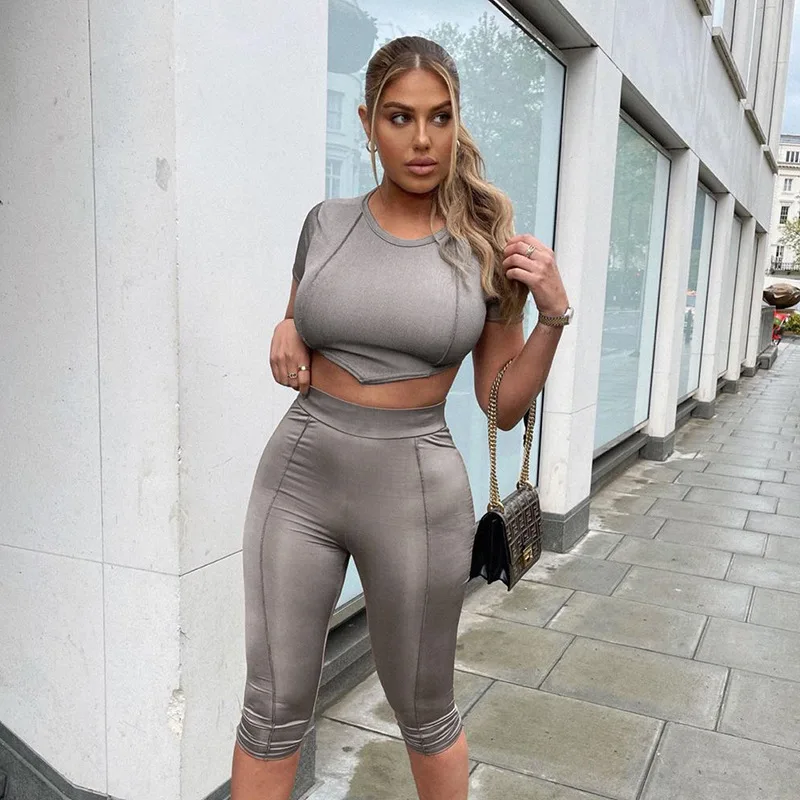 

H6834 - Casual Fit Short Sleeve Solid Women Two Piece Pants Set