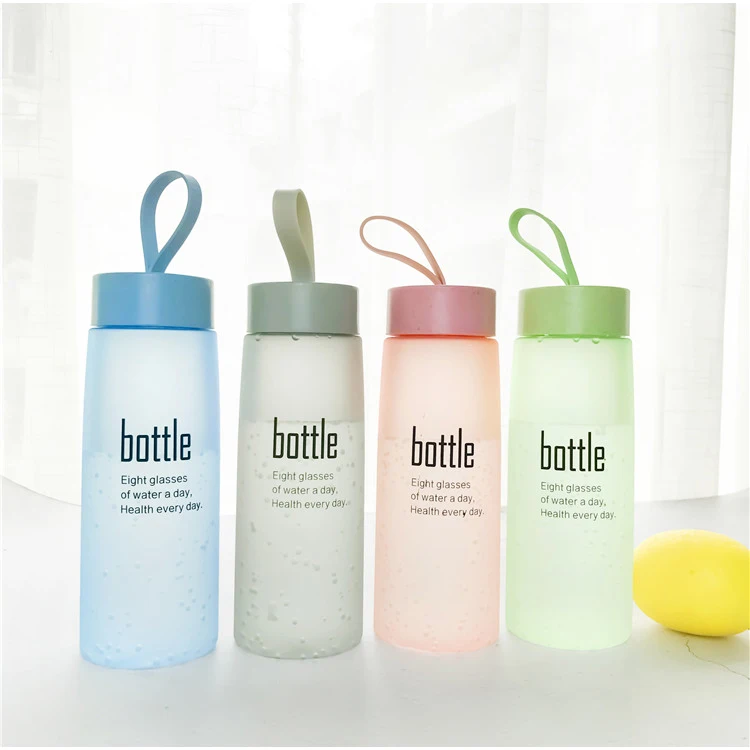

520ml Wheat Straw Plastic Water Bottle With Rope, Frosted Glass Spray Bottle Wholesale, Blue,red,green and purple