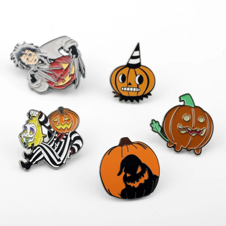 

Happy Halloween creative funny Ghost Pumpkin Brooches Lapel Pin Fun Badge Jewelry Gift for friends party gift