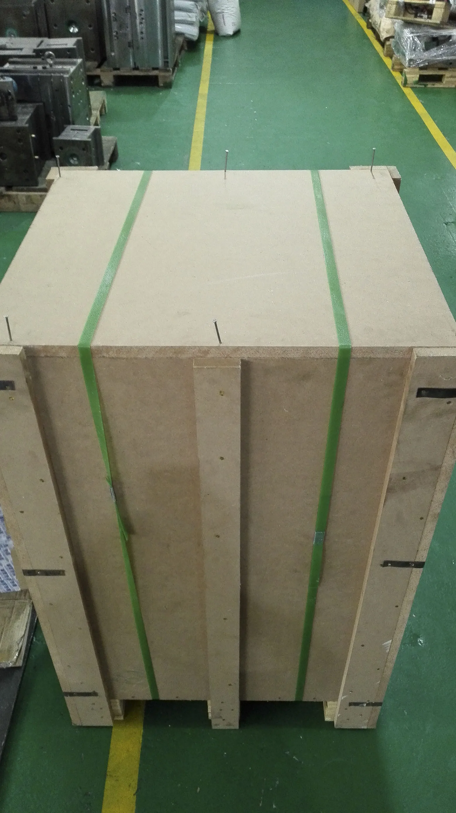 Plastic Battery Case Injection Mold Battery Terminal Mold Car Battery