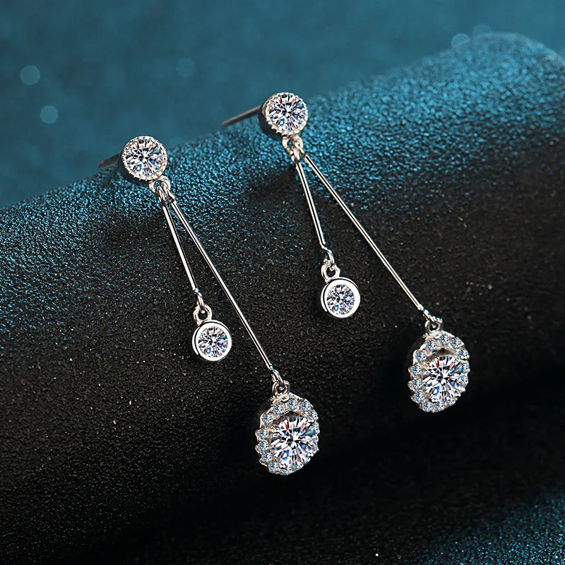 

Silver 925 Original Platinum Plated Brilliant Cut Diamond Test Past Total 2 Carat D Color Moissanite Gemstone Leaf Drop Earrings