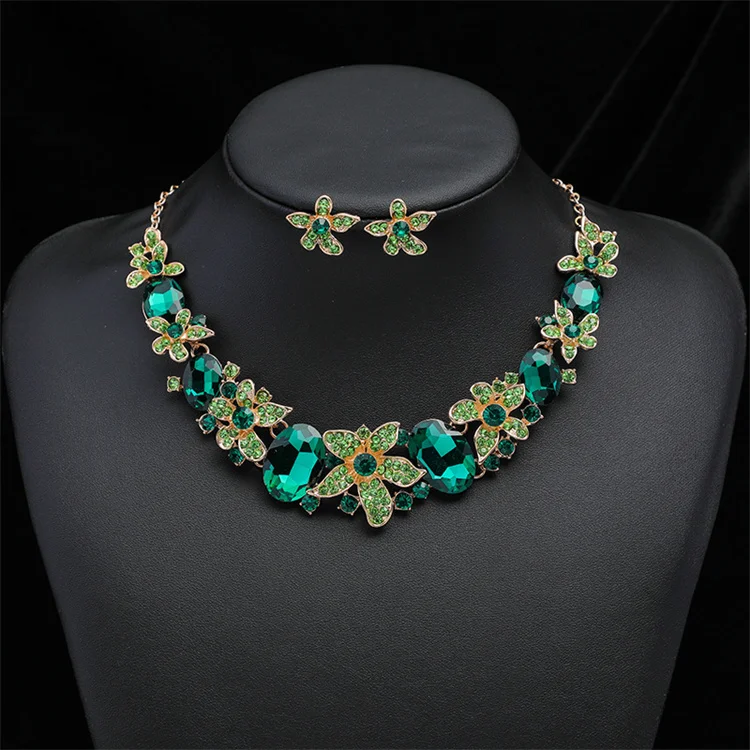 

Wholesale Exaggerated Design Luxury Flowers Shape Rhinestone Necklace Earrings Women Zircon Jewelry Set