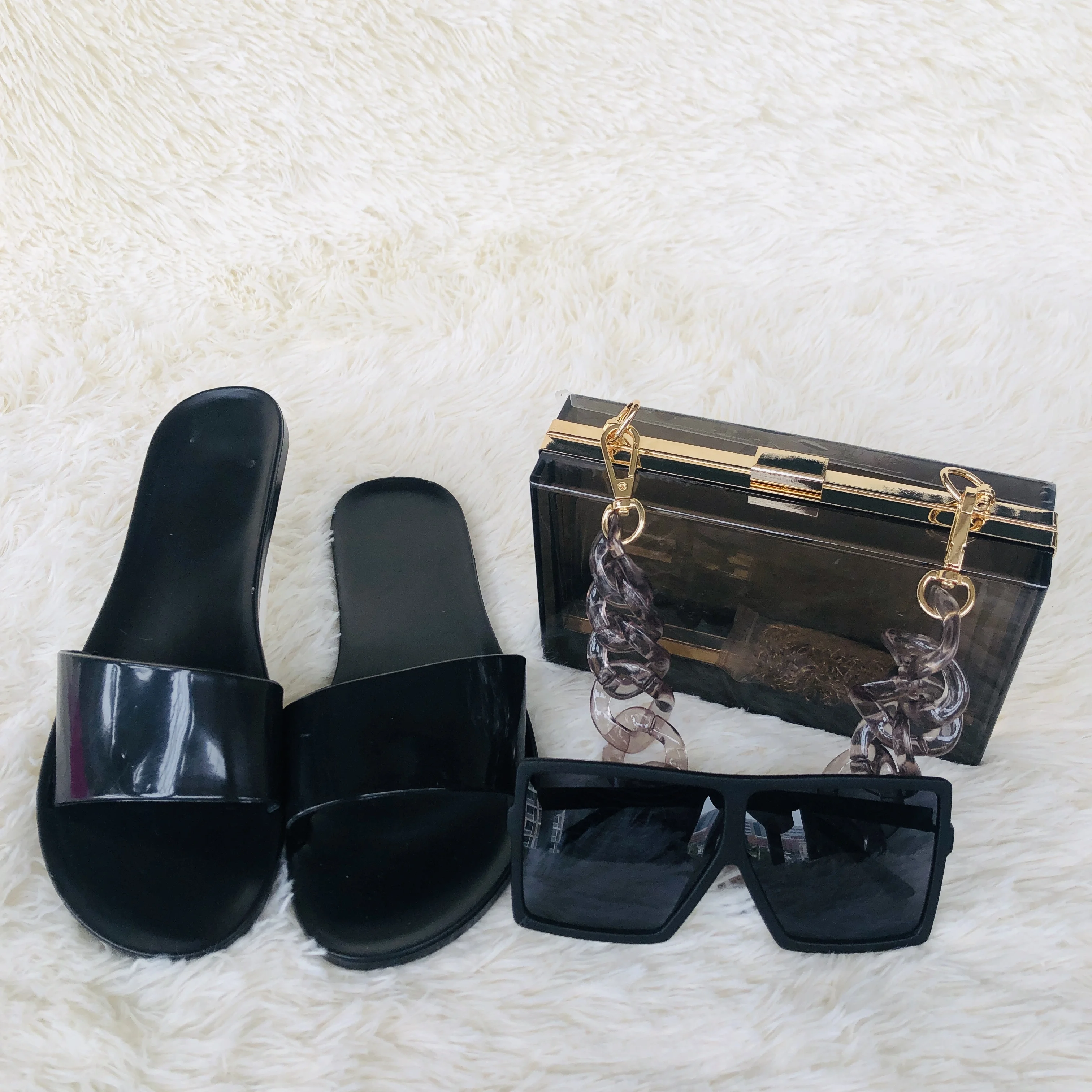 

Fashion 2021 New Arrivals Acrylic Clutch Women Acrylic Crystal Wedding Party Evening Bag Clear Acrylic Purse Match Sunglasses, 4 color