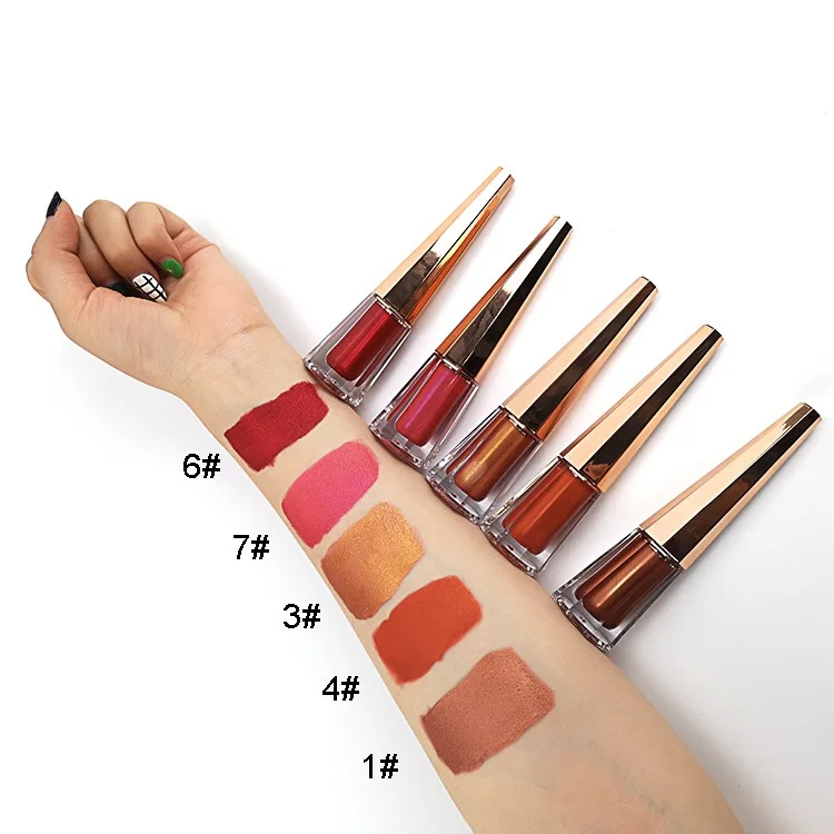 

Customized Long lasting high pigmented vegan makeup metal lip gloss diamond tube gold lid private label with no logo