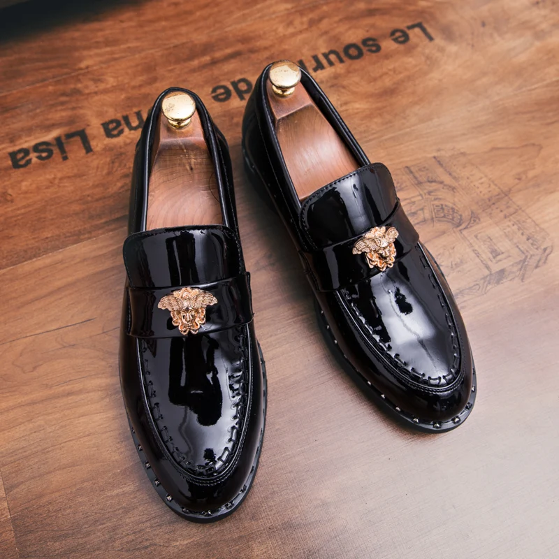 

2022 New designer Businessman Formal dress Shoes for Men Oxford Leather Upper Loafer Walking Slip on Moccasin dress shoes