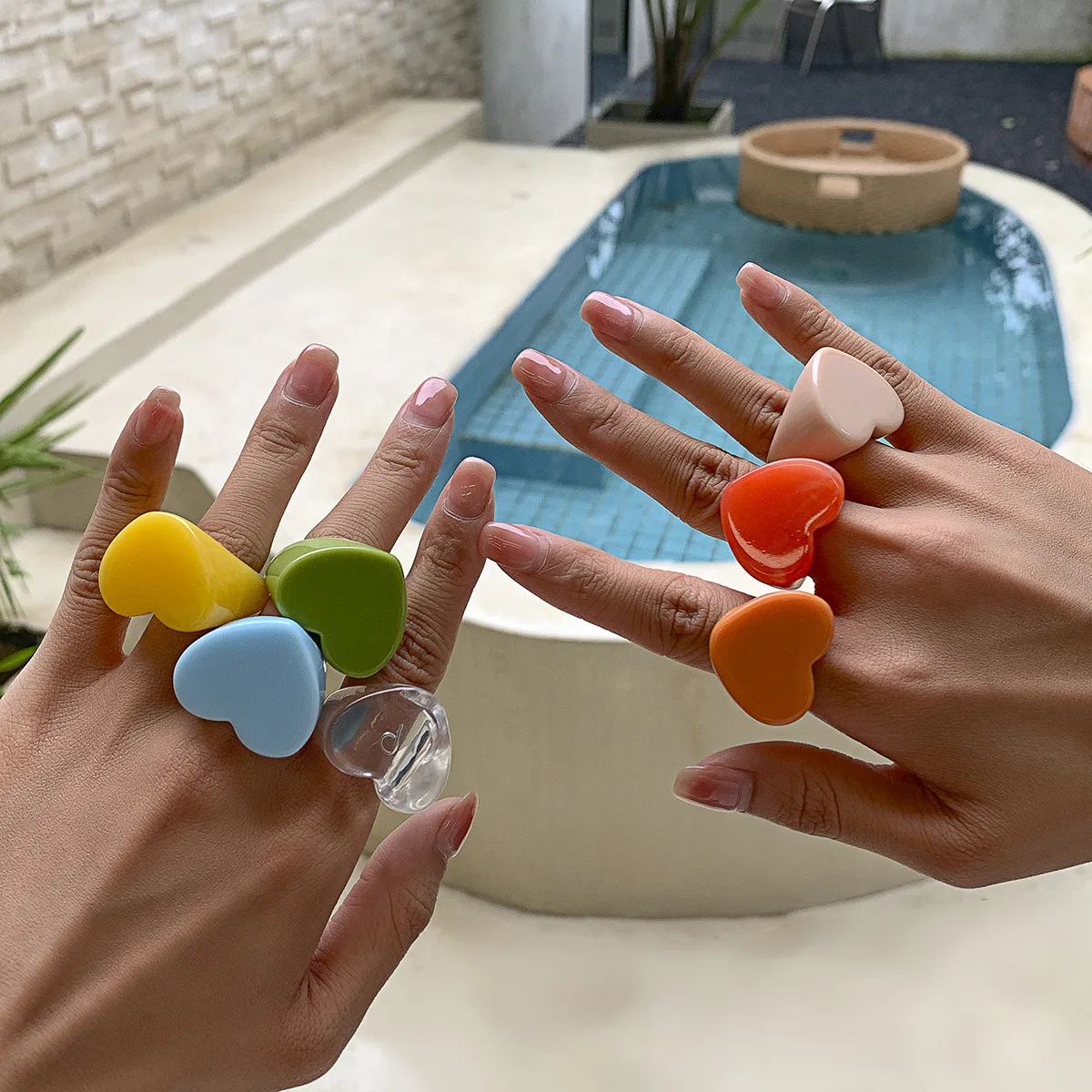 2023 Summer Wholesale Fashion Candy Opening Acrylic Rings Heart Shape Resin Acrylic Large Rings Jewelry For Women