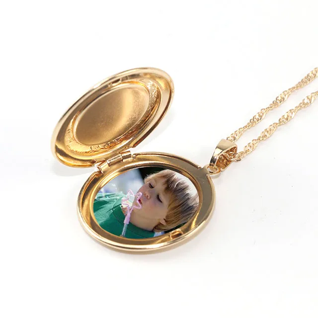 

Round Matching Necklace Can Hold Photos