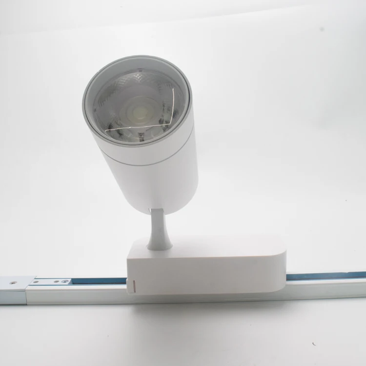 Hot Sale focus lighting housing aluminum 30W COB CRI90 LED Track Light For Showroom