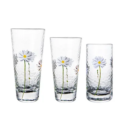 

Daisy glass water cup hammer pattern creative hand drawn juice cup, As the picture show