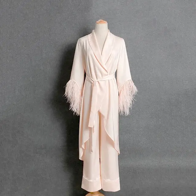 

Wholesale Custom Self-tie waist Feather-Trim Stretch Satin Silk Robe Luxury Satin Women's Sleepwear, As below