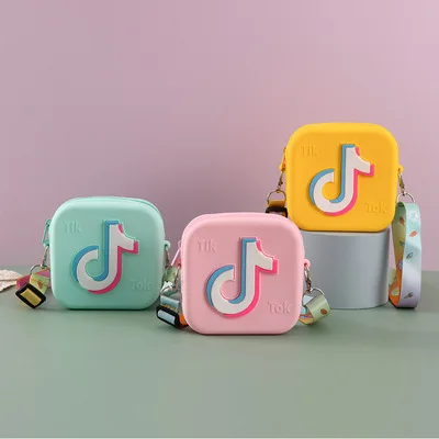 

Amazon Hot Selling Tik Tok Shoulder Bag Logo Pattern with Colorful Shoulder Strap