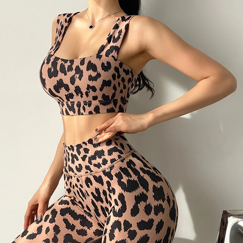 

Womens yoga 2021 Women's cheetah print elastic shape wear slimming body leopard grain yoga sports bra