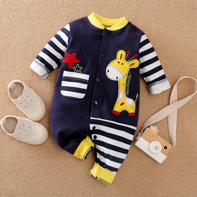 

Newborns Baby Clothes 100% cotton Baby Boys' Rompers toddler clothing Tibetan green Giraffe pattern Keep warm in spring