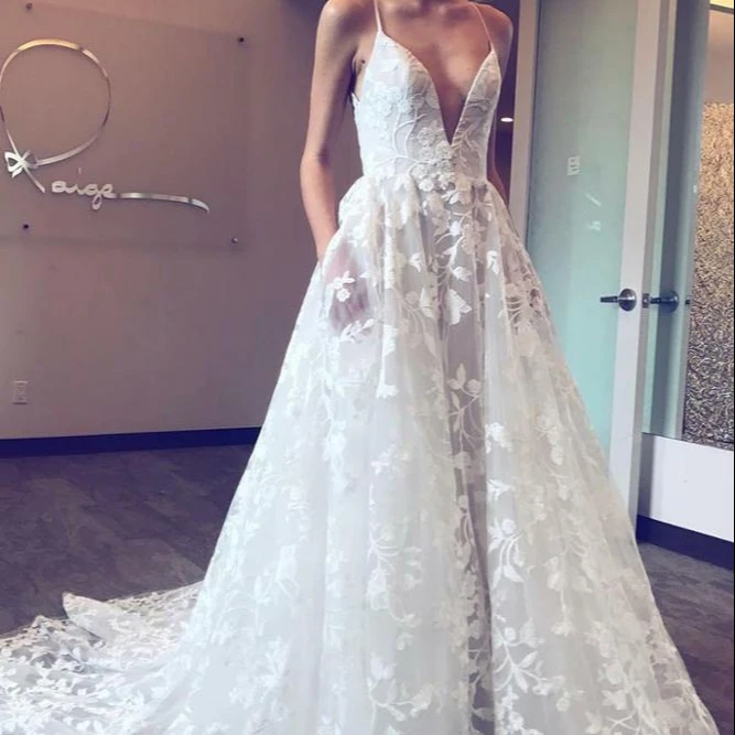 

New women's dress pops sexy deep V sling dress long skirt