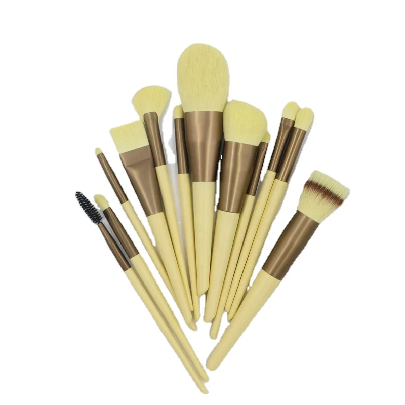 

High end technology manufacturing professional soft makeup brushes