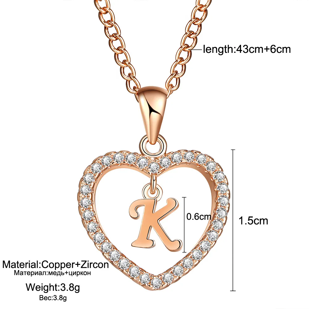 Qiuhan OEM Womens Jewelry Name Initials Heart Pendant Necklace 26 Letters Zircon Love Necklaces Wholesale Metal Dropshipping 4g