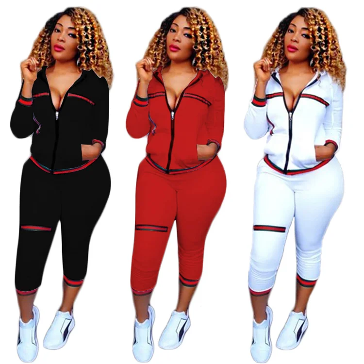 

2020 Hot Selling Custom Logo Lady Outfit Jogging Wear Long Sleeve Hooded Zipper Stripe Print Cozy Women Sweatsuit, Custom color