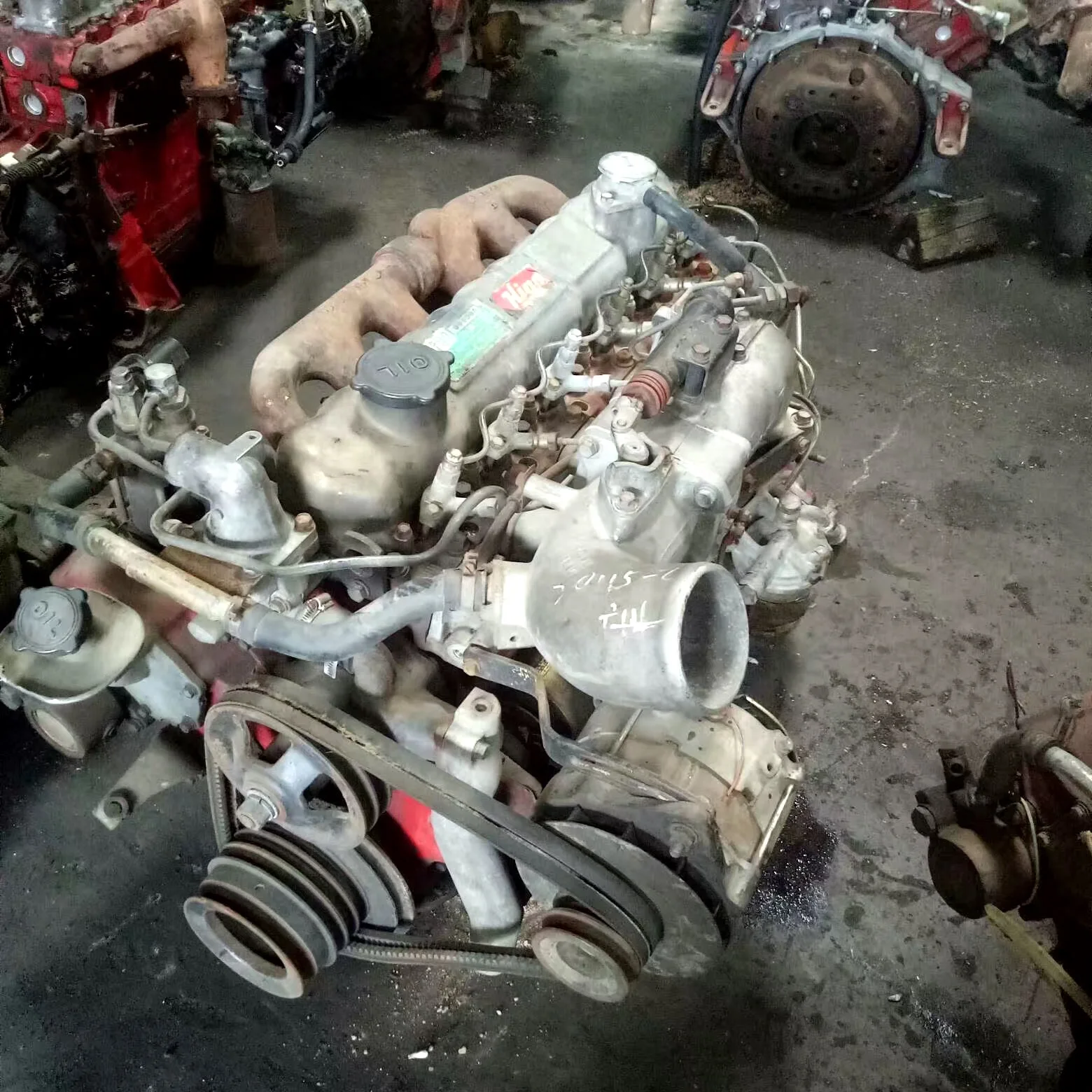 EH700 used engine (2).JPG