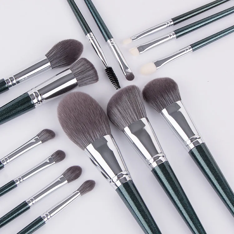 

HZM 14 pcs kaci jay series bling luxury beautiful makeup brushes set natural hair Deep Green wood handle custom logo oval brush