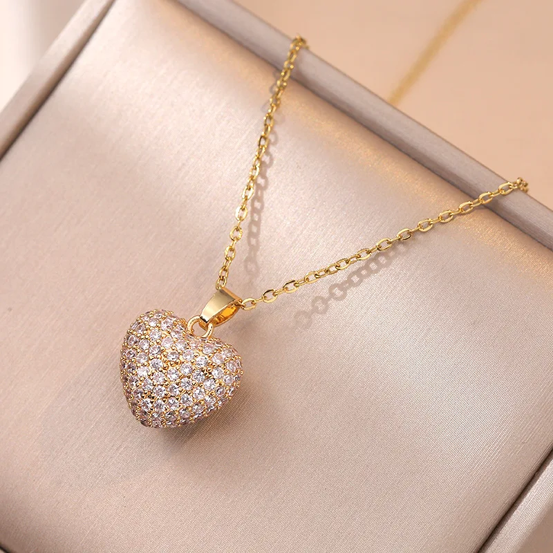 

Stainless Steel Gold Plated Full Diamond Heart Pendant Necklace Simple Cubic Zirconia Pendant Jewelry