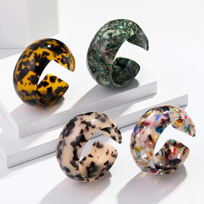 

Resin acrylic cuff bangle bracelet women articifial tortoise bracelet