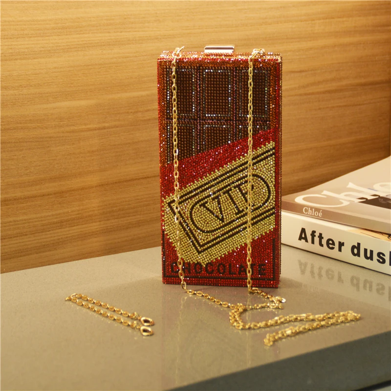 

Top Fashion New Designer VIP Card Bling Chocolate Crystal Handbag Diamond Evening Bags Rhinestone Clutch Purse, Red