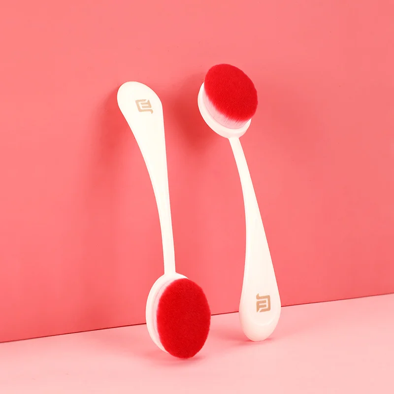 

Hot Sale Professional Single Red Curved Luxury Makeup Foundation Brush Face, As the picture