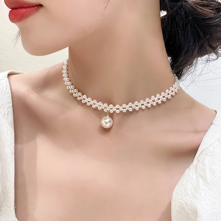 

Korean Fashion Multilayer Big Pearl Pendant Clavicle Necklace Jewelry Three-Row Braided Pearl Choker Necklace For Women