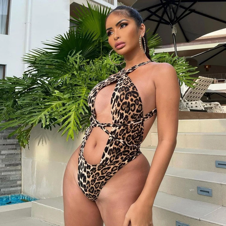

New Arrivals 2021 Halter Hollow Out Jumpsuit Sexy Leopard Knitted Fabric Sleeveless Bodysuits For Women