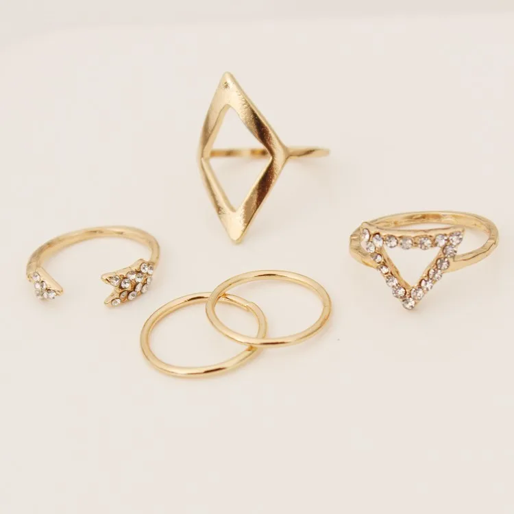 

Fashion Wild Diamond Arrow Rhombus Triangle Five-piece Suit Ring Jewelry Wholesale, Picture shows