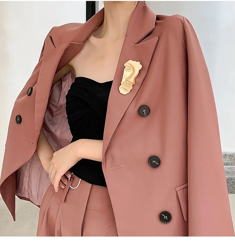 

Autumn and winter retro bow pearl brooch elegant goddess coat suit ins super fairy fashion commuter tide corsage, Picture