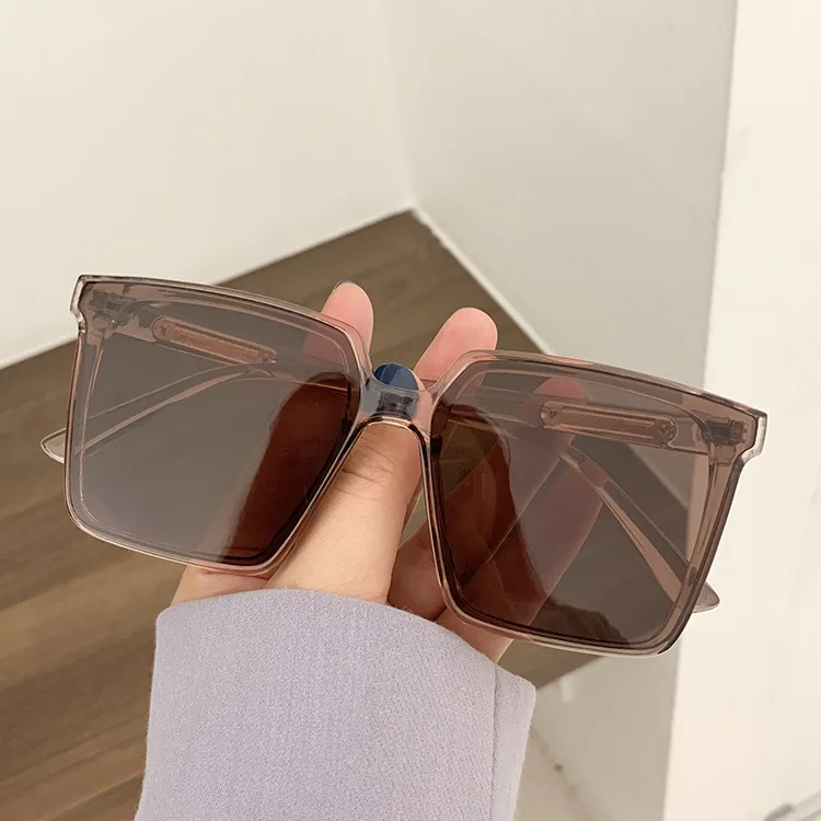 

New large frame square sunglasses women big face slim sunshade sunglasses 2022 UV protection, Green frame full gray, bright black full gray, real white full gray...