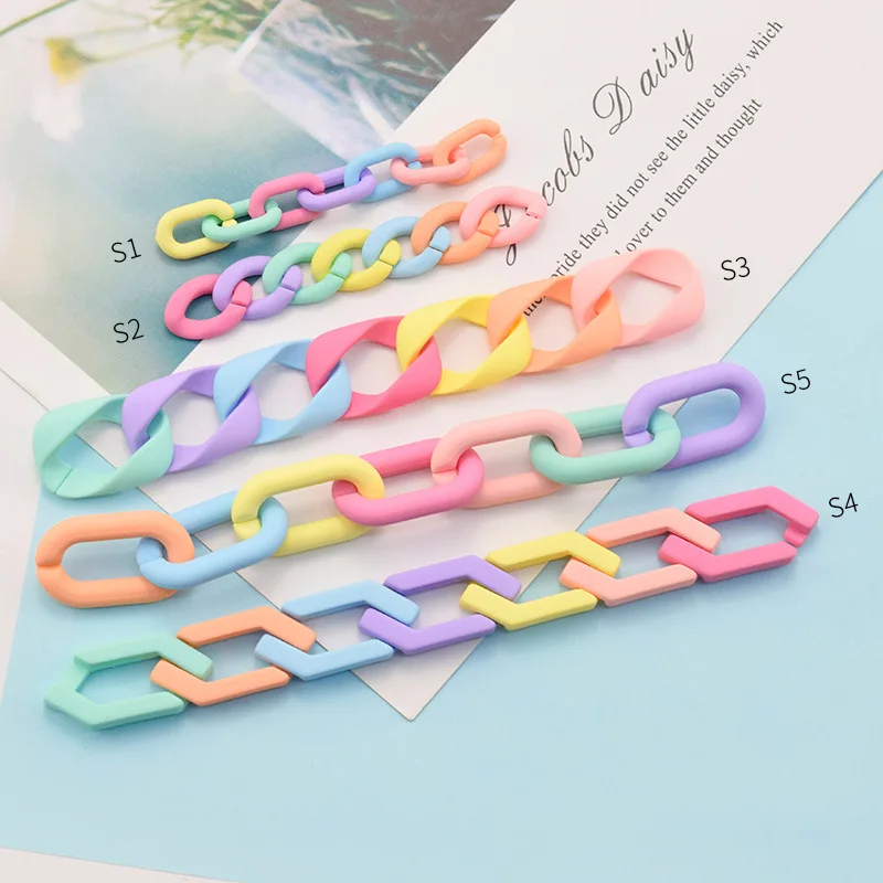 

Colorful Curb DIY Chain Link Beads Candy Color Acrylic Beads for Necklace Bracelet Jewelry Craft Making Plastic Chain Beads, Picture or customized