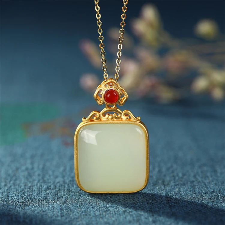 

S925 sterling silver gold-plated Hetian jade square pendant retro high-end women's clavicle chain set chain AP2