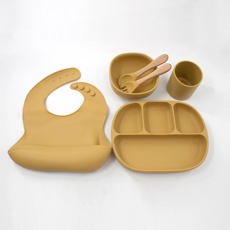 

Baby Bibs Utensils Tableware Suction Bowl Silicone Fork Spoon CUP BPA Free Silicone Baby Feeding Sets, 5 colors