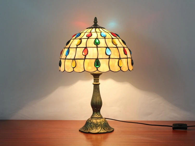 12 inches European simple colored bead Tiffany glass lamp Bedroom bedside lamp DIA30CM Alloy base LED tifany desk lamp